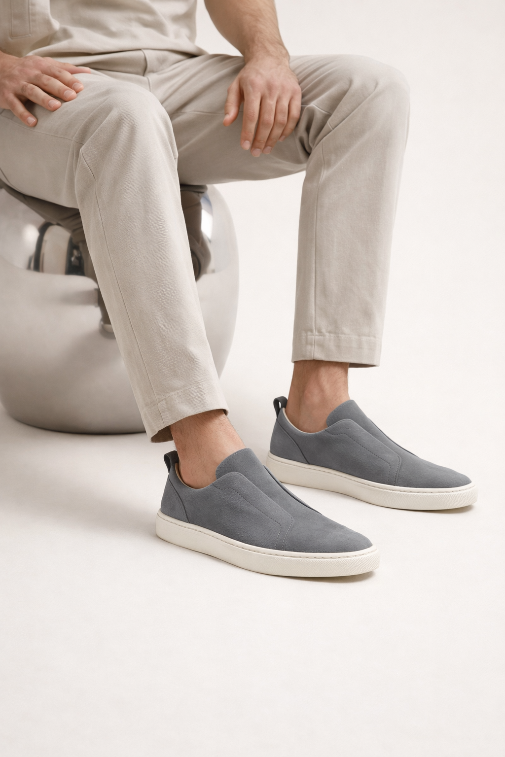 LeoMar V1 Suede Slip-On Grey